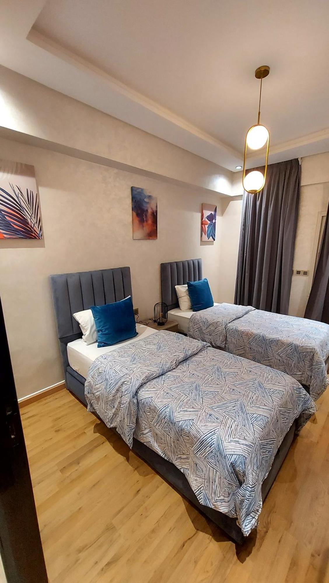 luxury apartment of 80m2 , 1minute from hassan2 mosquè from family , pour famille , INTERDIT COUPLES ARAABIC NON MARIÉ, FORBIDDEN UNMARRIED ARAABIC COUPLES Casa Blanca Exterior foto