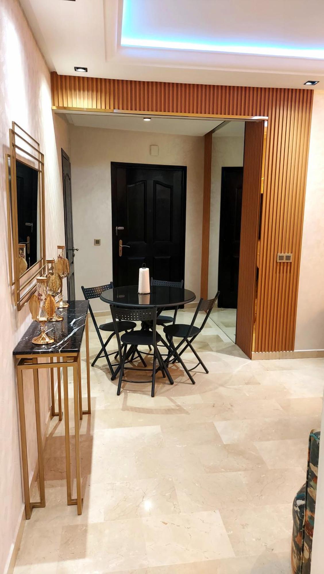 luxury apartment of 80m2 , 1minute from hassan2 mosquè from family , pour famille , INTERDIT COUPLES ARAABIC NON MARIÉ, FORBIDDEN UNMARRIED ARAABIC COUPLES Casa Blanca Exterior foto